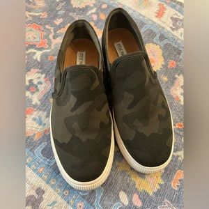 Steve Madden platform sneakers